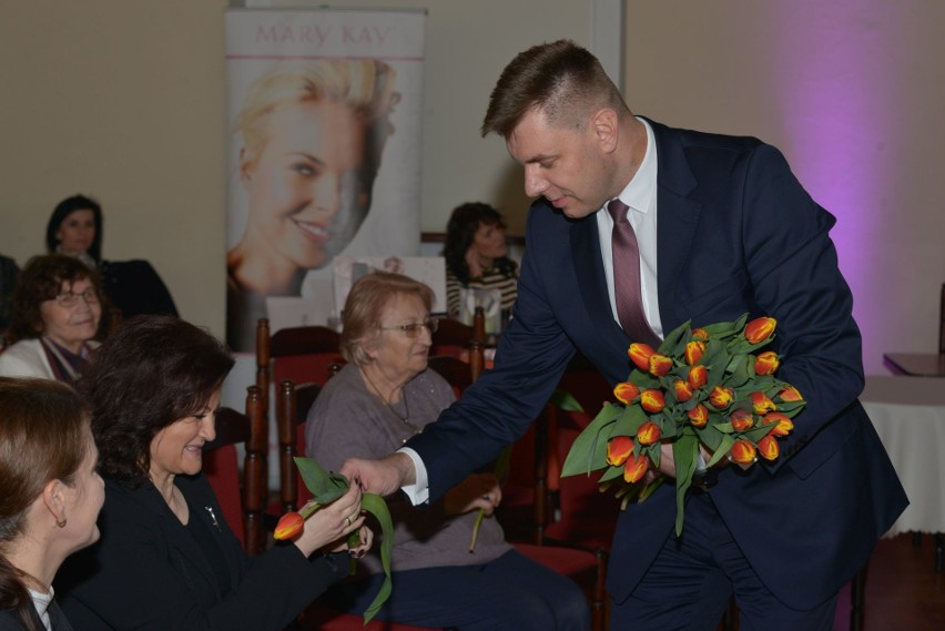 Po raz pierwszy w Sandomierzu – Moc Kobiecości w Zamku Królewskim (NOWA GALERIA ZDJĘĆ)