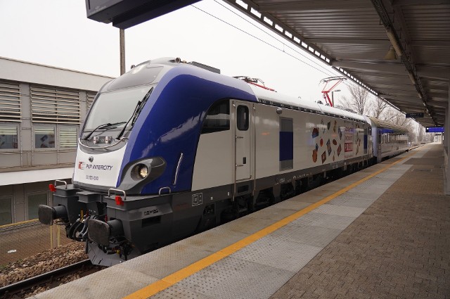 Nowe lokomotywy i wagony dla PKP Intercity. Skorzystają z nich też pasażerowie z Opolszczyzny.