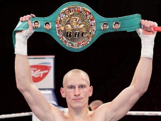 Krzysztof Włodarczyk z pasem WBC.