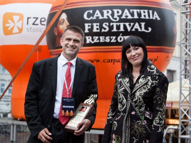 - Na tegoroczny Festiwal Carpathia zapraszamy 6 i 7 czerwca - mówią Anna Czenczek i Waldemar Wywrocki.