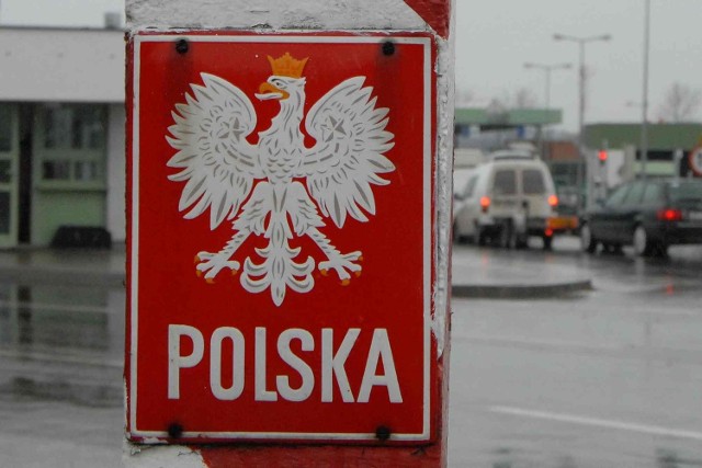 Cudzoziemcy opuszczą Polskę i będą przekazani służbom granicznym Ukrainy.