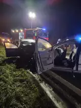 Śmiertelny wypadek pod Poznaniem. W Niepruszewie zderzyły się dwa samochody. Nie żyje 58-latek