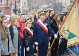 Łomżyńska młodzież odśpiewała hymny dla Niepodległej z okazji 100-lecia (zdjęcia, wideo)