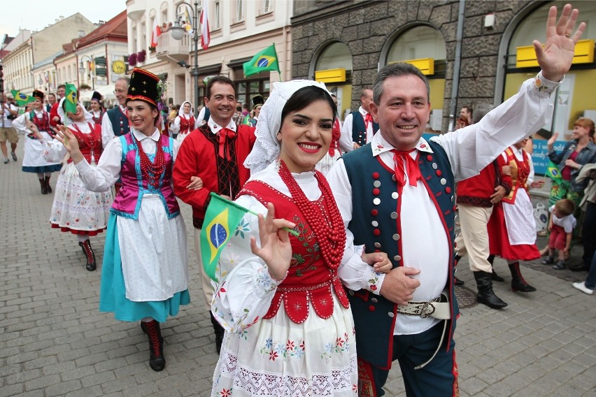 Nie będzie w lipcu Światowego Festiwalu Polonijnych Zespołów Folklorystycznych w Rzeszowie. Impreza została przełożona