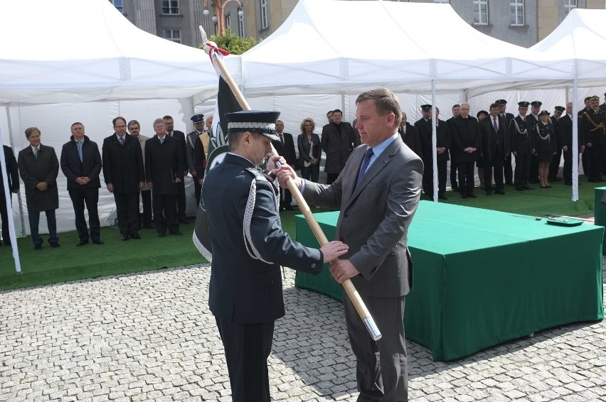 Dzień Służby Celnej na Śląsku. Sztandar dla Izby Celnej w Katowicach [ZDJĘCIA]