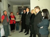 Wiceminister Tomasz Siemoniak odwiedził powodzian z tarnobrzeskiej Wielowsi