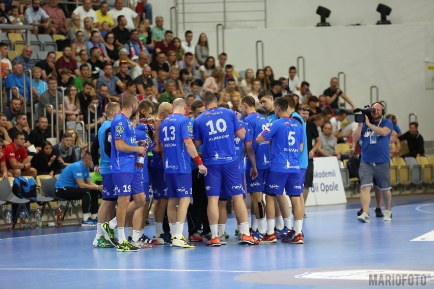 Gwardia Opole przegrała z Vive Kielce 26-36.