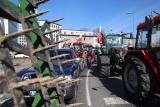 Protest rolników w Krakowie. Do stolicy Małopolski wjechało ponad 2 tys. pojazdów rolniczych. To największy z dotychczasowych protestów
