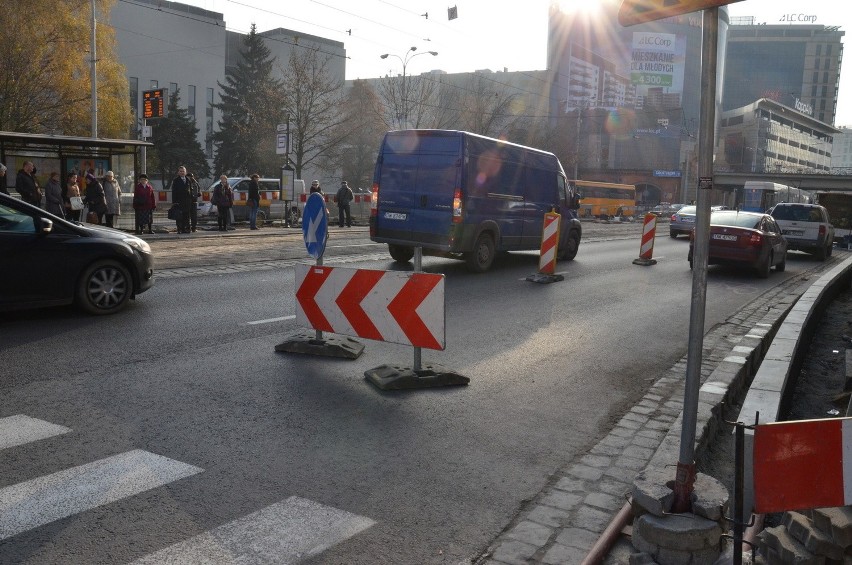 Budowa przejścia dla pieszych na ul. Świdnickiej i remont...