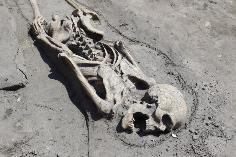 Ludzkie szczątki sprzed 1000 lat znalezione na Śródce przez...