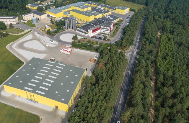 Siedziba Supravis od początku zlokalizowana jest w Bydgoszczy. Obecnie obszar, na którym funkcjonuje  to ponad 18 hektarów, a nasze możliwości produkcyjne osiągają 25 tys. ton rocznie.