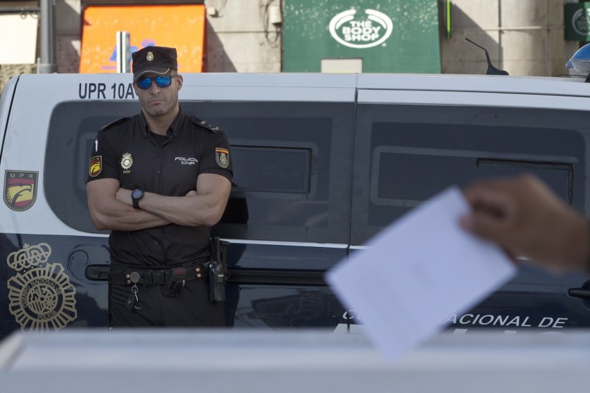 Mobilizacja przed referendum w Katalonii. Władze Hiszpanii robią wszystko, by zablokować głosowanie