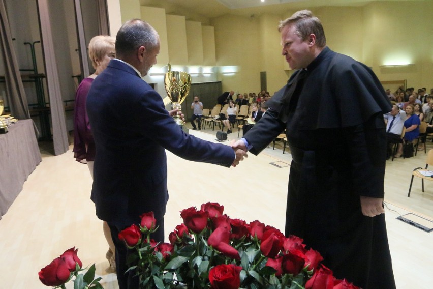Prezydent Lublina nagrodził laureatów konkursów przedmiotowych [ZDJĘCIA]
