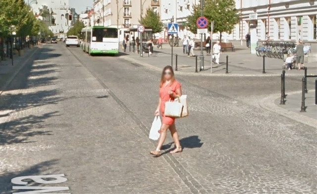Mieszkańcy Białegostoku i innych podlaskich miast przyłapani na zdjęciach Google Street View. Złapała cię kamera? 