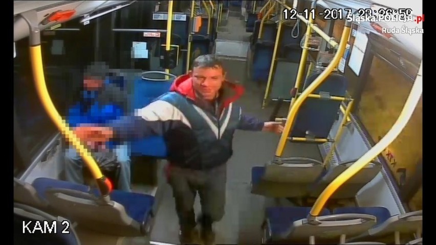 Ruda Śląska: Pasażer ukradł kasownik ŚKUP z autobusu ZDJĘCIA, WIDEO