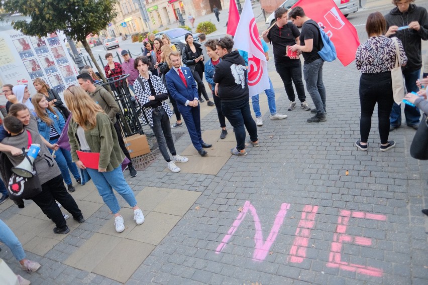 "Nie" dla zakazu edukacji seksualnej. Protestowali także w Lublinie