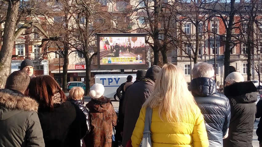 Starsi, młodsi, całe rodziny – dziesiątki gorzowian...