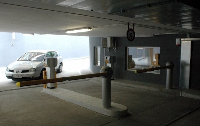 Parking podziemny na placu Wolności podczas trwania Euro nie będzie działał.