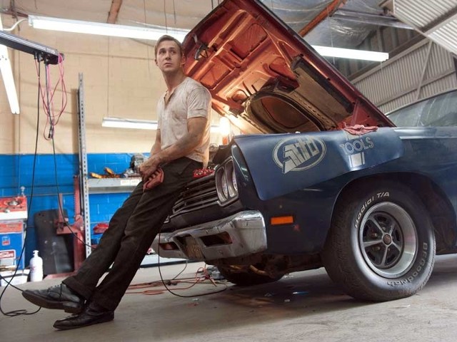 Ryan Gosling występuje w roli człowieka skorpiona.