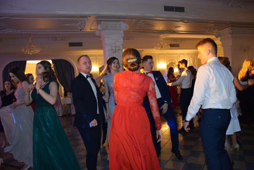 Studniówka 2019 Bal LO Mońki w Dworze Czarneckiego [ZDJĘCIA, WIDEO]