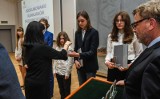 Laureaci kuratoryjnych konkursów przedmiotowych uhonorowani podczas gali na Politechnice Bydgoskiej [zdjęcia]