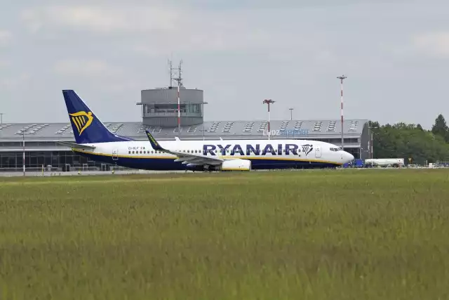 Po wznowieniu połączeń przez Ryanaira, pierwszym samolotem z Dublina do Łodzi przyleciała prawie setka podróżnych