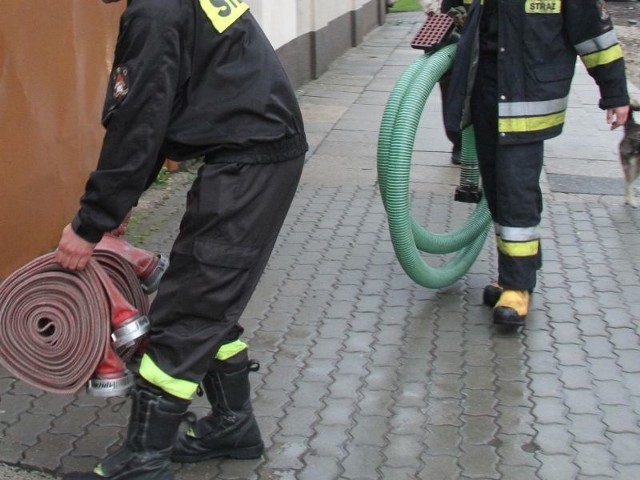 Droga będzie zablokowana ze względu na konieczność przeprowadzenia działań ratowniczych.