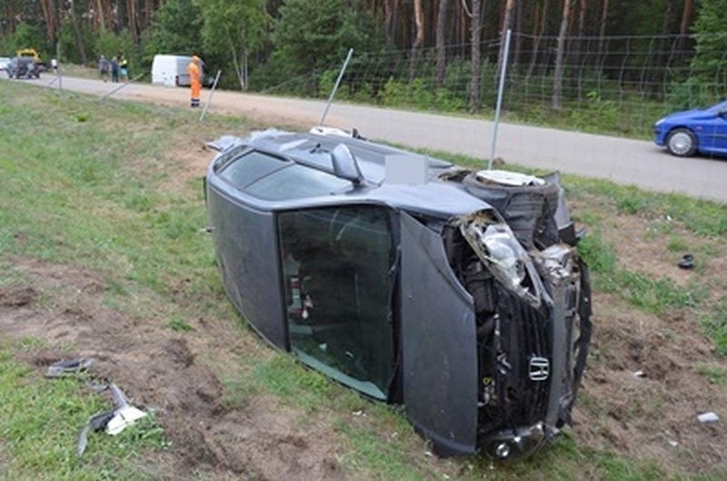 Powiat wyszkowski. Wypadek na S8. Zderzyły się dwa auta. 05.08.2019 [ZDJĘCIA]