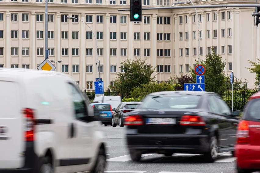 Warto więc dążyć do jak najbardziej płynnego kierowania...