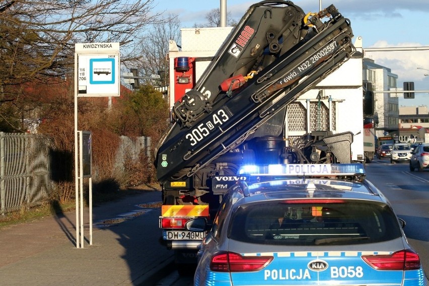 Wypadek na ul. Toruńskiej we Wrocławiu 21.02.2022