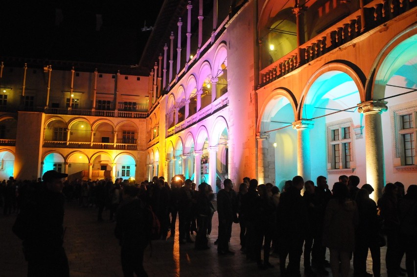 Noc Muzeów 2015 w Krakowie: tłumy zwiedzających [NOWE ZDJĘCIA, WIDEO]