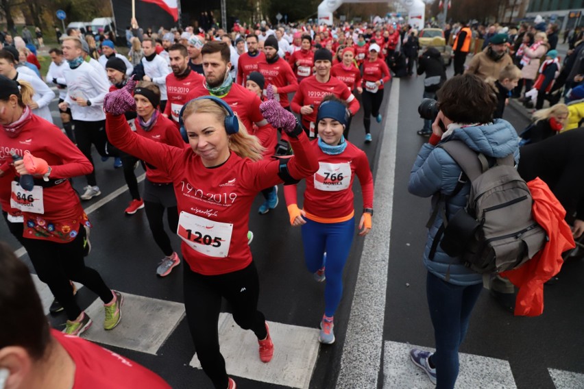 Bieg dla Niepodległej Białystok 2019. Piękne kobiety na