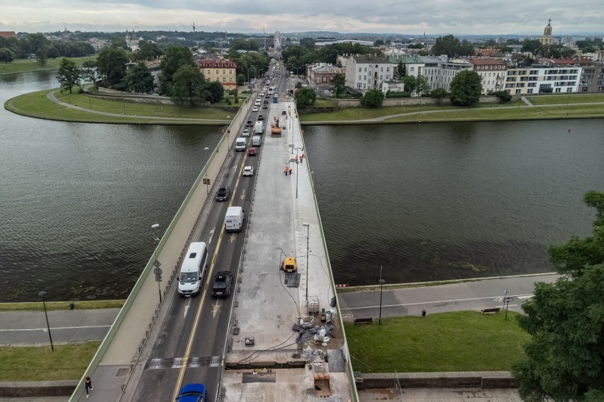 Remont Mostu Dębnickiego w Krakowie. Remont mostu...