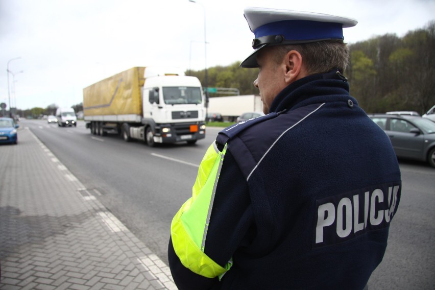 Po proteście policjantów. Funkcjonariusze zapowiadają, że będą łagodniejsi w karaniu. "Kończymy z pompowaniem statystyk" - mówią 