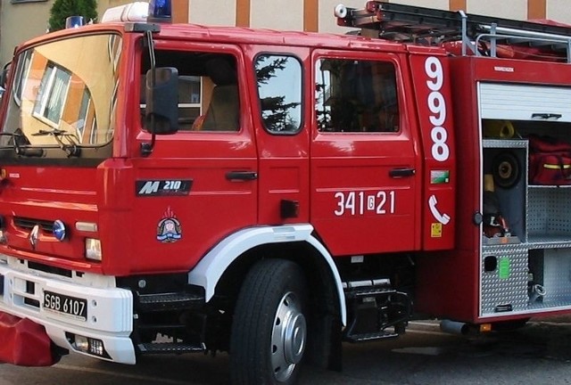 Strażacy zostali wezwani do pożaru budynku wielorodzinnego w Lęborku o godz. 4 rano.