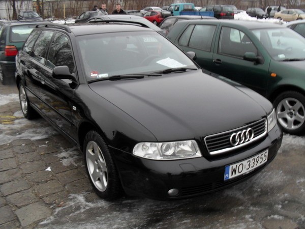 Audi A4, 1999 r., 1,9 TDI, ABS, klimatyzacja, 4x airbag,...
