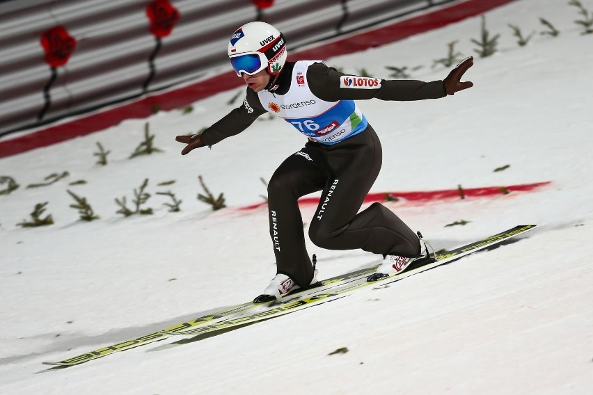 Skoki narciarskie WYNIKI Ga-Pa KONKURS. Dawid Kubacki na podium zawodów. Wygrał Marius Lindvik [1.1.2020]