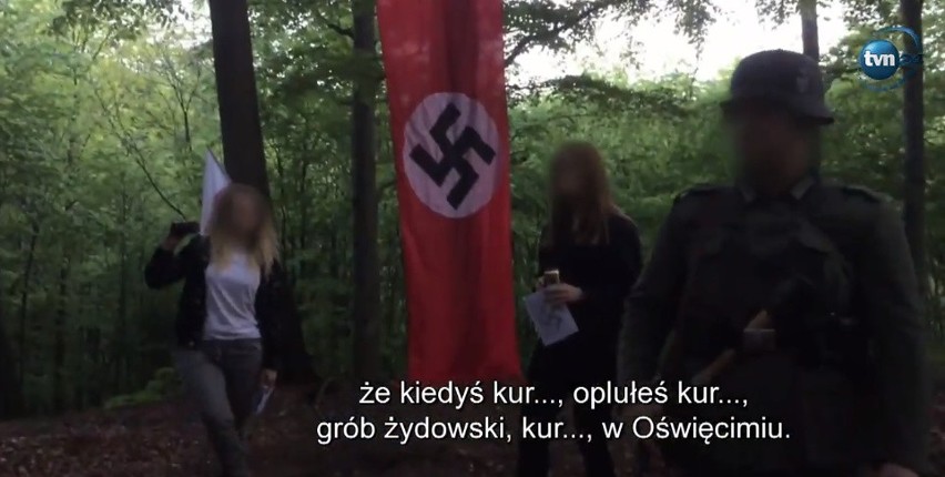 Neonaziści w Wodzisławiu: Trzy osoby świętujące urodziny Hitlera zwolnione z aresztu. To członkowie stowarzyszenia Duma i Nowoczesność