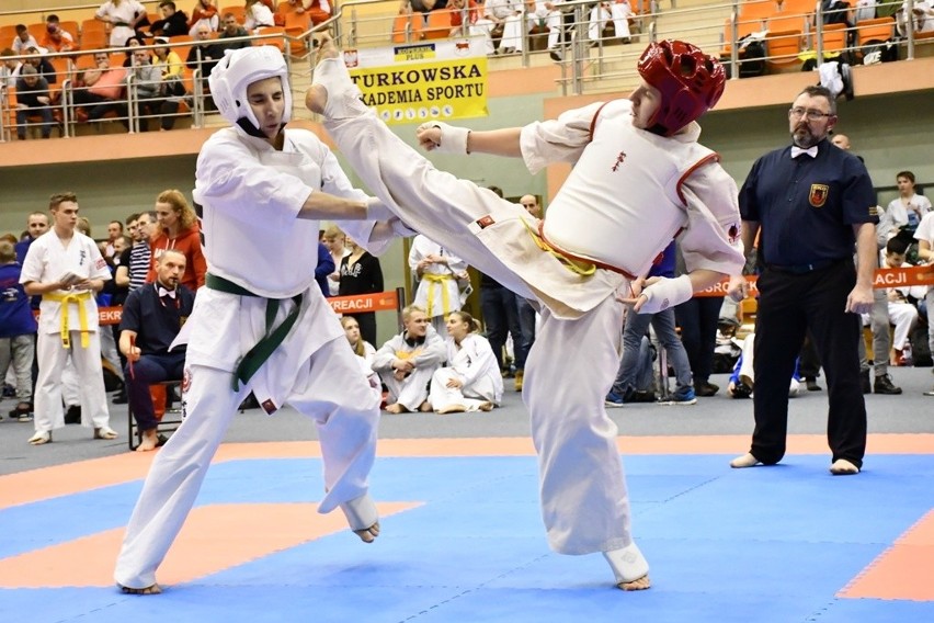 Kolejny sukces karateków z Morawicy i Piekoszowa. Walczyli w kwalifikacjach do mistrzostw Europy [ZDJĘCIA]