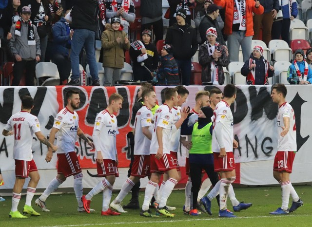 17-03-2019 lodz . mecz lks - warta poznan wygrany lks 3-0fot. grzegorz galasinskidziennik lodzki/polska press *** local caption *** mecz, pilka nozna,lodz, lks, warta poznan