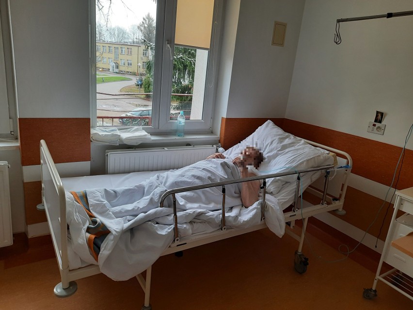 Szpital zakaźny przy ul. Żurawiej - oddział covidowy...