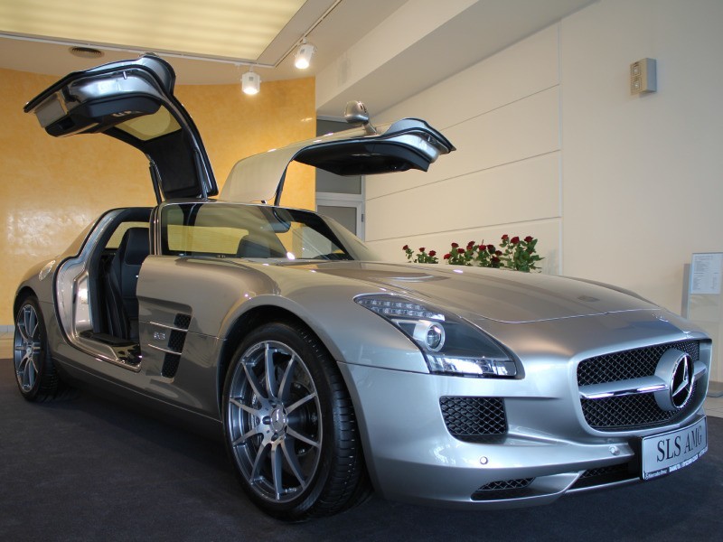 Mercedes SLS AMG