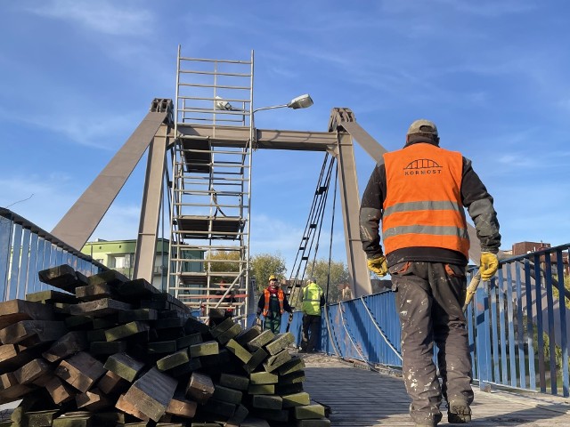 Trwają prace remontowe kilku kładek dla pieszych w Bydgoszczy