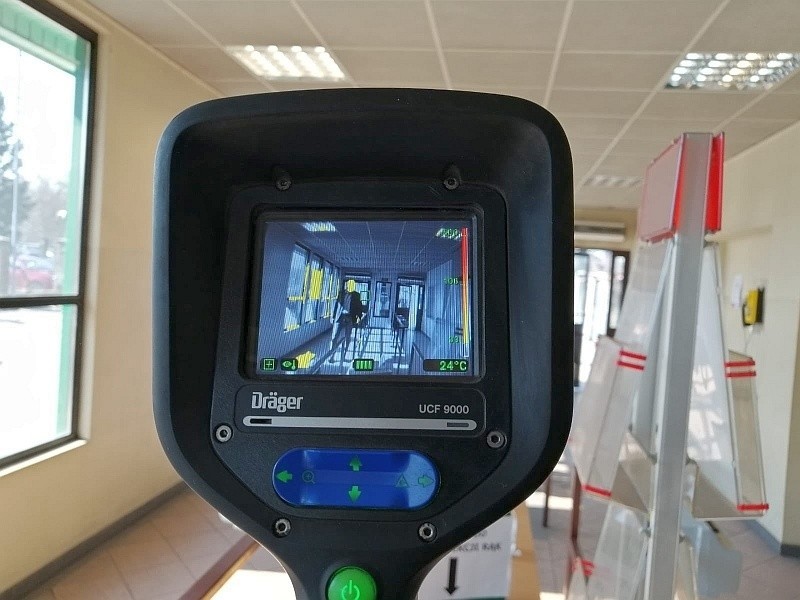 Kamery termowizyjne kontrolują temperaturę pracowników...