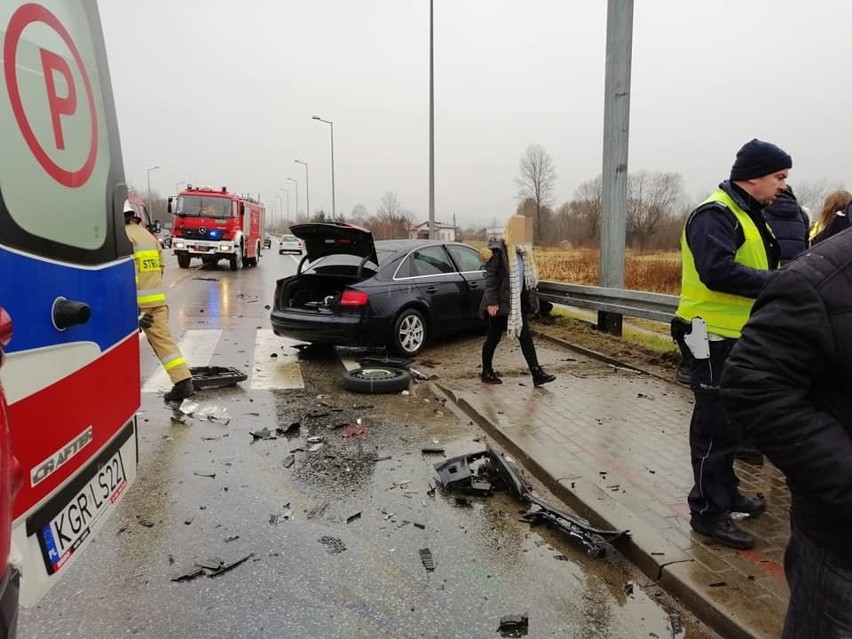 Poważny wpadek w Bieczu. Trzy osoby zostały ranne