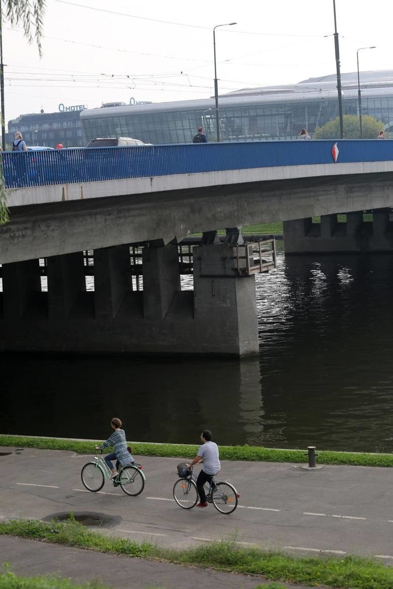 Kraków. Tragiczny finał poszukiwań zaginionego mężczyzny z Częstochowy. Jego ciało wyłowiono z Wisły