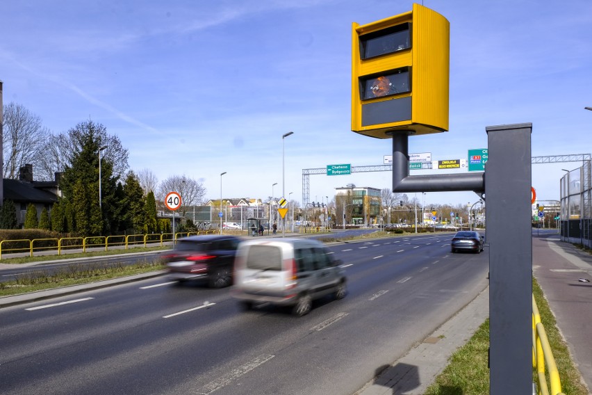 Oto fotoradary, które robią najwięcej zdjęć w województwie...