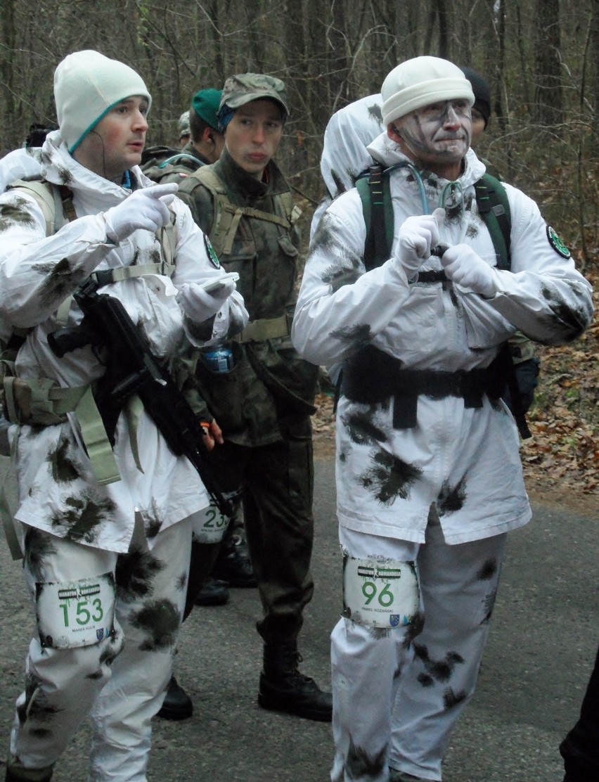 Maraton Komandosa co roku biegną setki zawodników