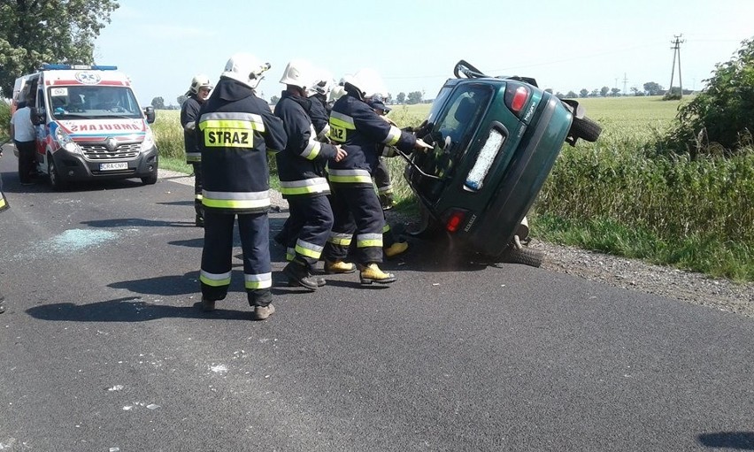 Dziś przed godziną 10 doszło do wypadku w Witowiczkach...