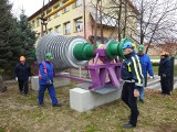 Niezwykła maszyna, prosto z elektrowni stanęła przy szkole w Połańcu (ZDJĘCIA)